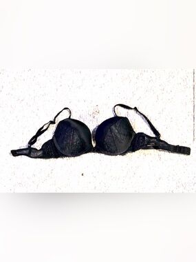 Victoria’s Secret Very Sexy Push-Up Black Size 32B